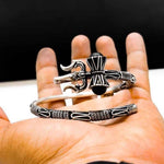 Load image into Gallery viewer, Stylish Trishul Bangle With Black Beads