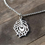 Load image into Gallery viewer, Peacock Feather Pendent Chain
