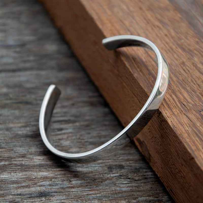 Plain silver bangle kada