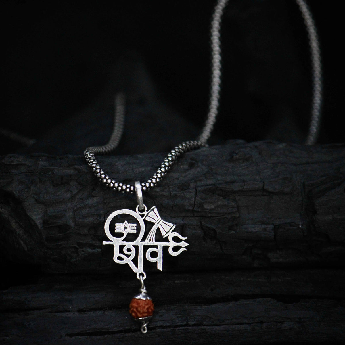 Shiv pendent with oxidised chain