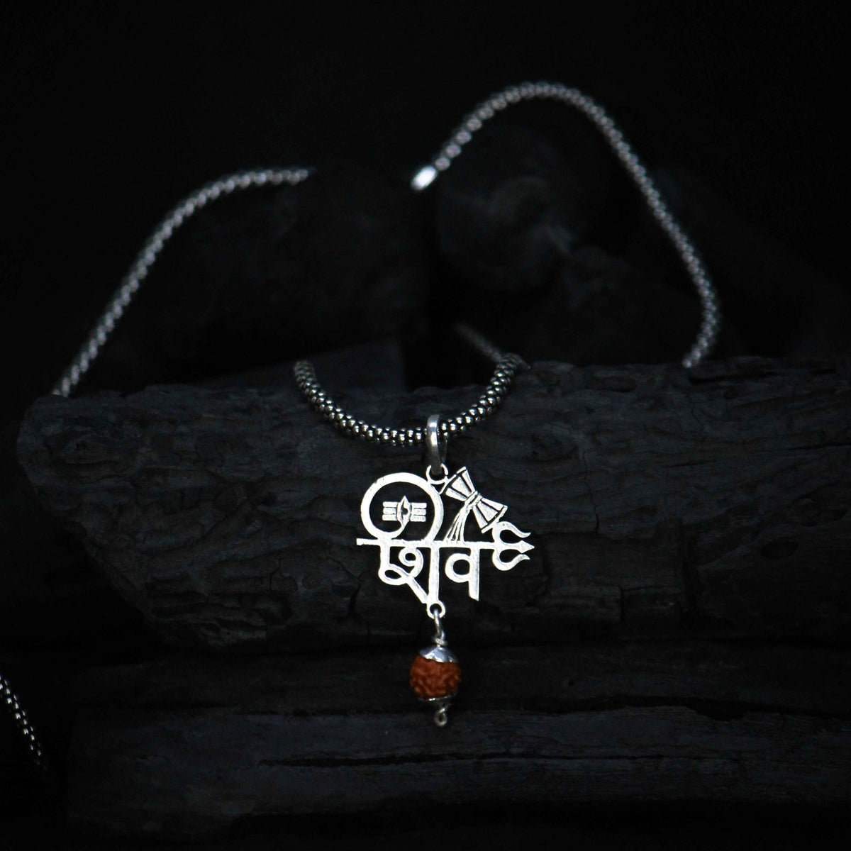 Shiv pendent with oxidised chain