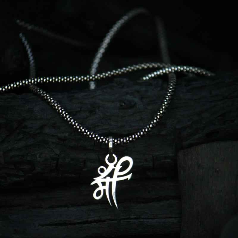 Maa pendent chain