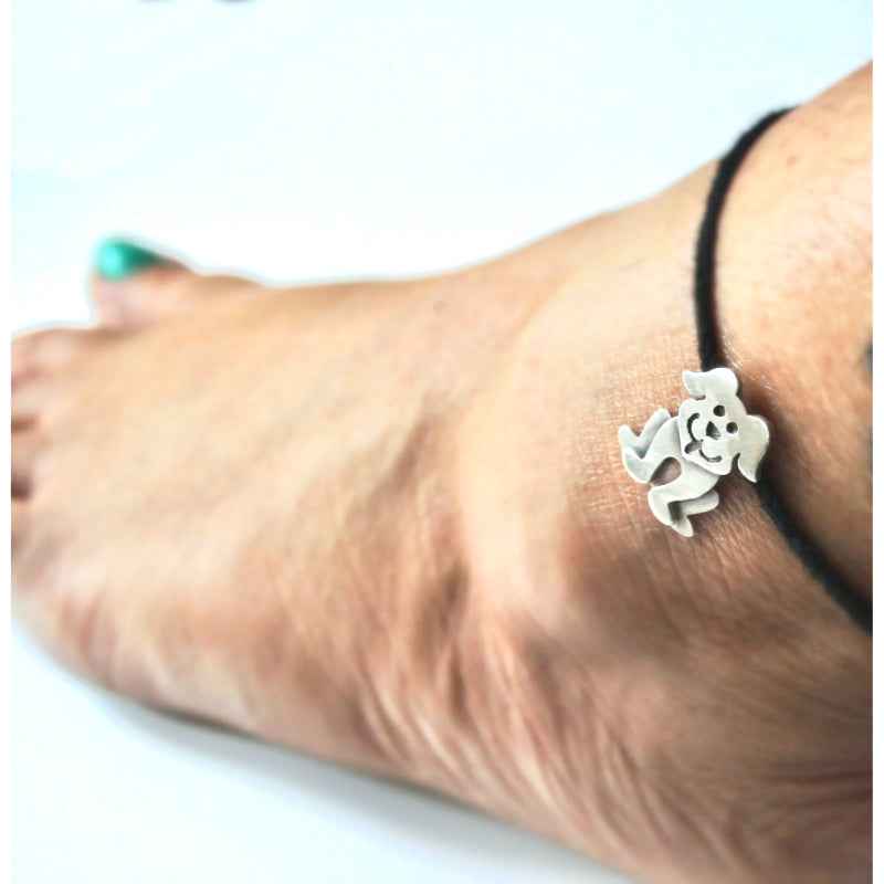 Paws nazrbattu anklets