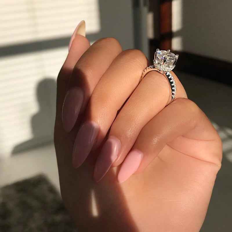 Princess cut diamond ring