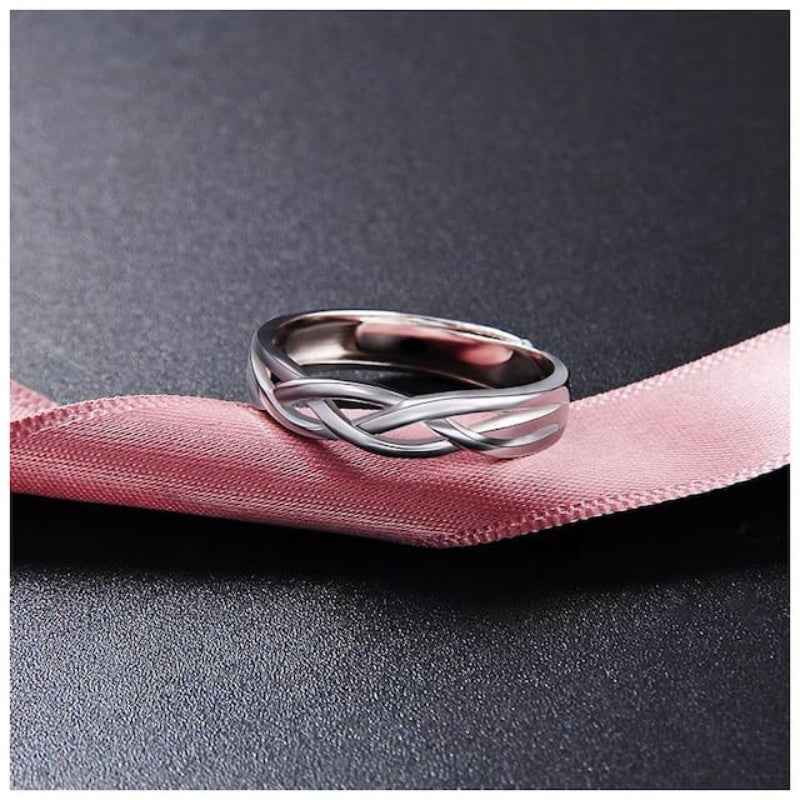 Stylish infinity men's silver ring