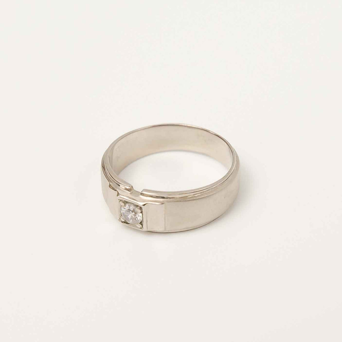 Men’s classic single stone band 925 sterling silver