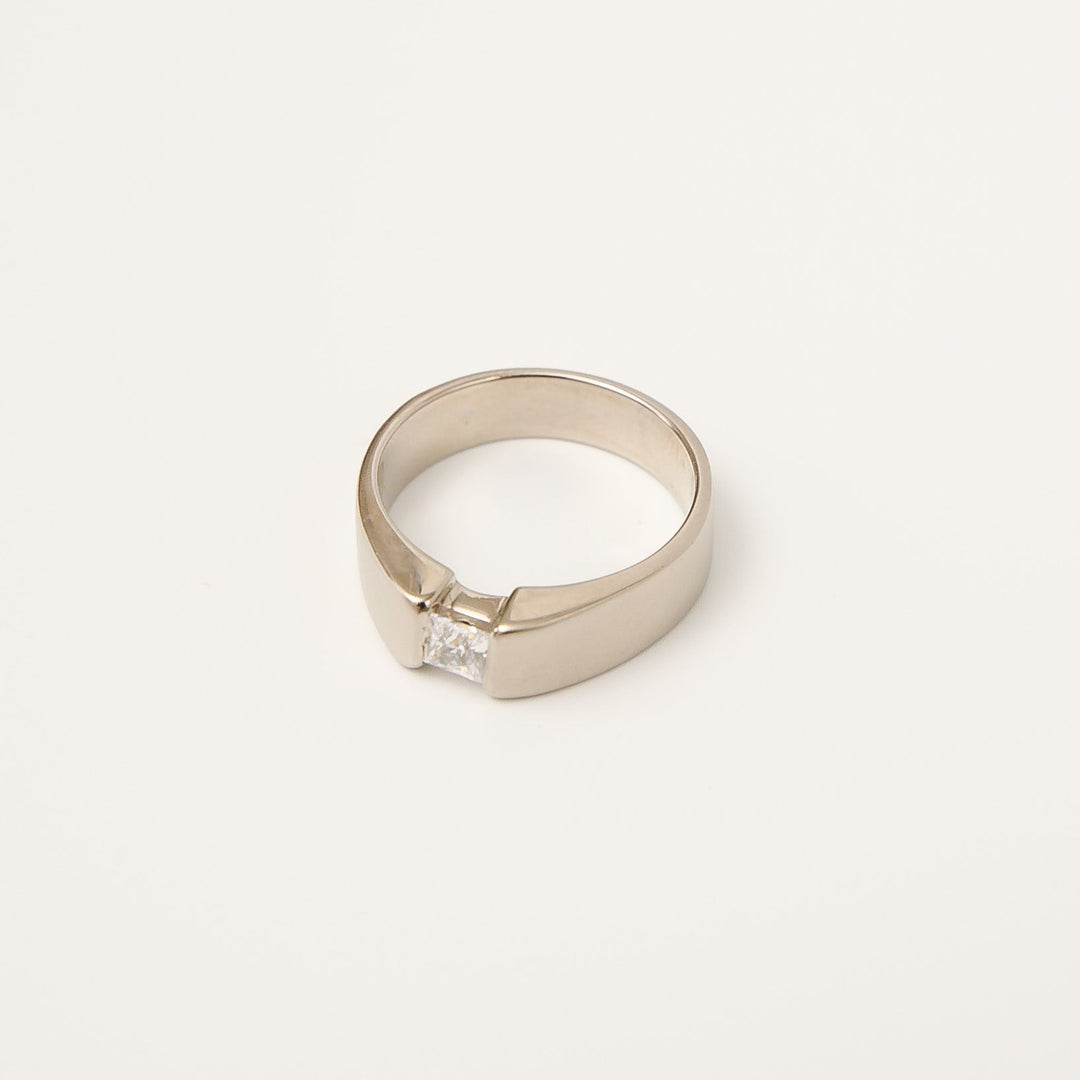 Noble Men's Diamond Solitaire Ring