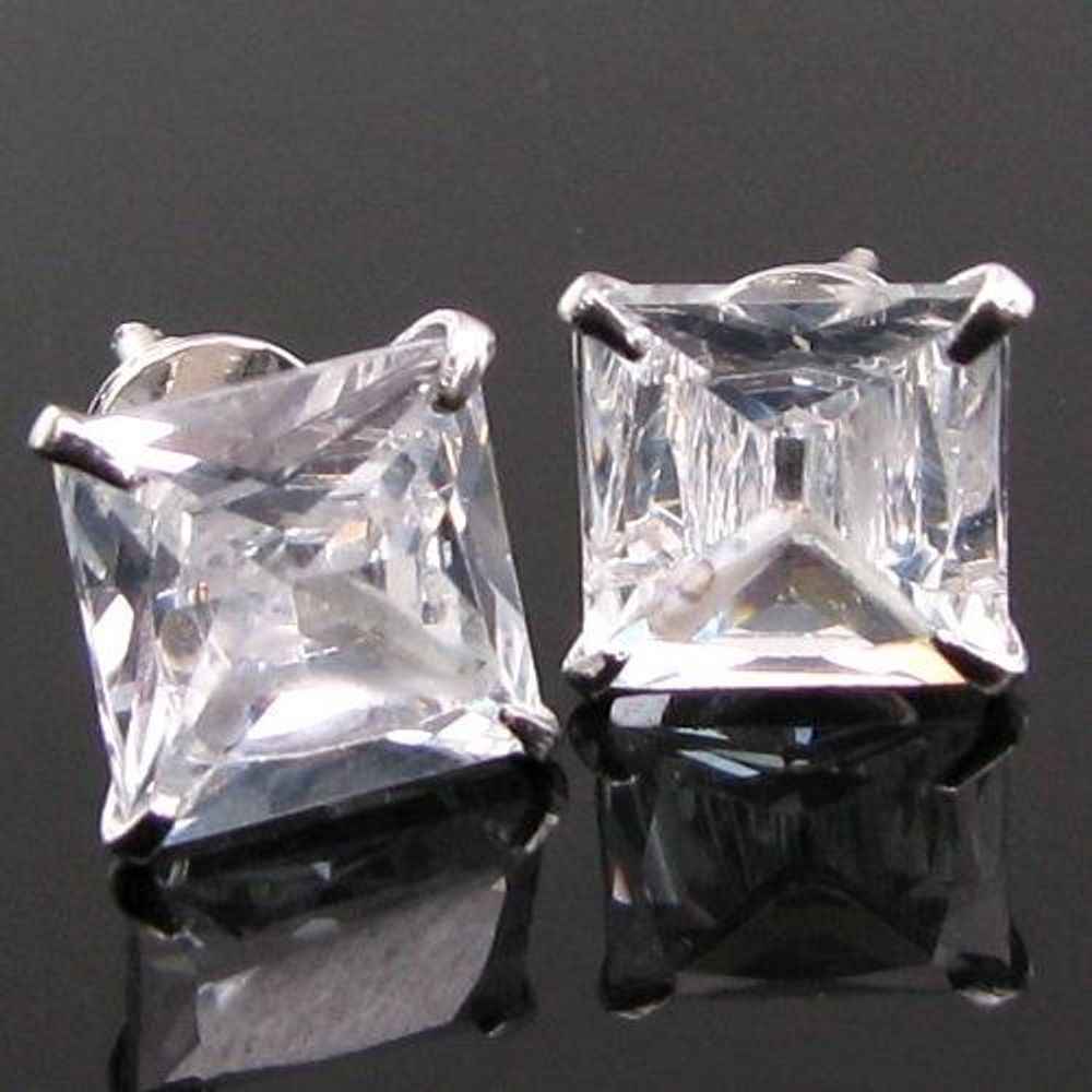 Silver stud earring platinum finish