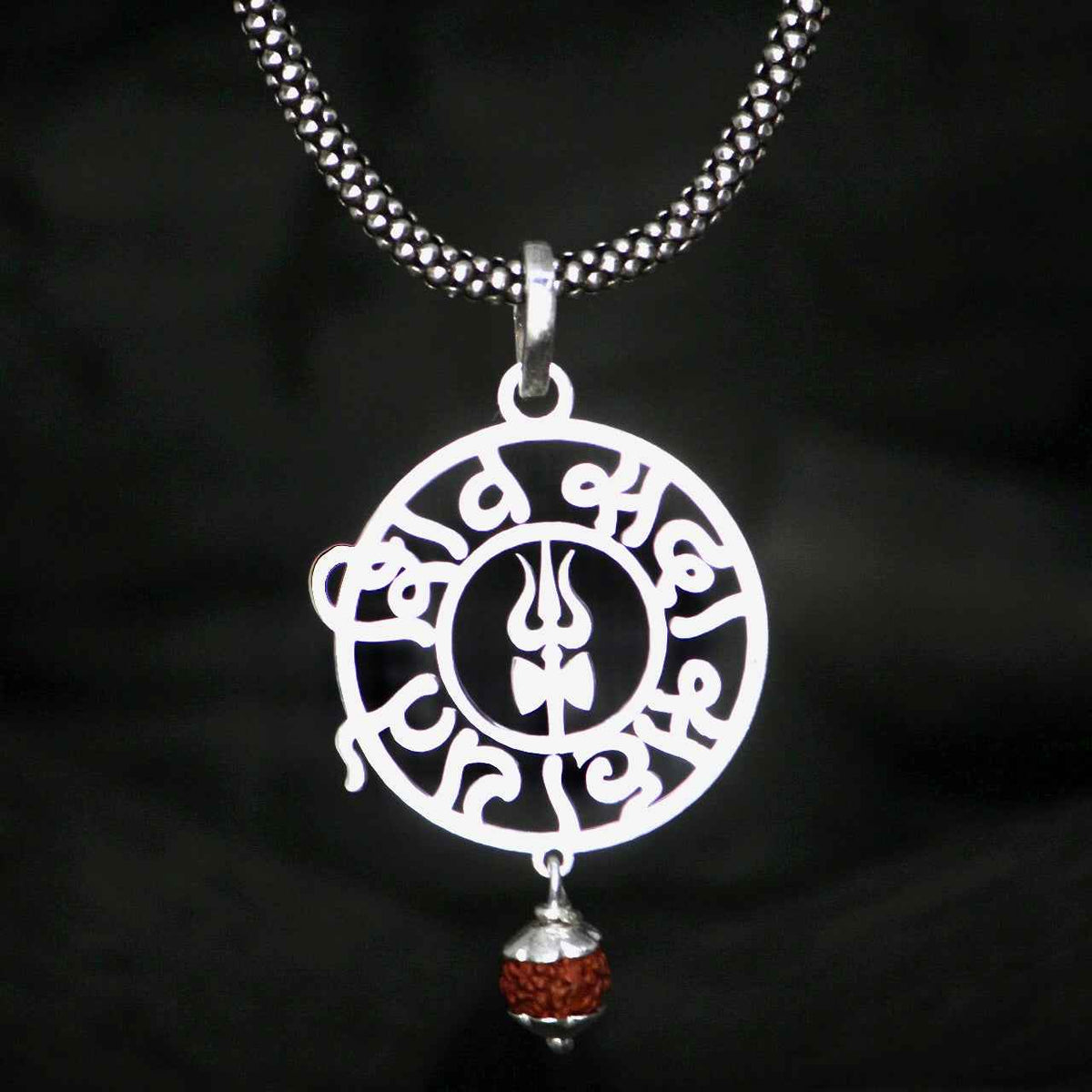 Shiv sada sahayte silver pendant chain