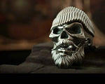 Load image into Gallery viewer, Silver Skull Ring With Sigar
