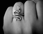 Load image into Gallery viewer, Orignal Silver Snake Ring
