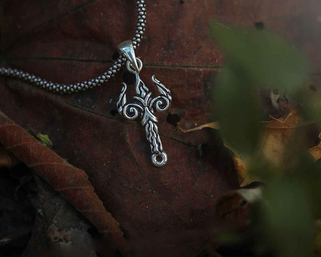 Premium Silver Trishul Pendant Oxidised Silver Chain